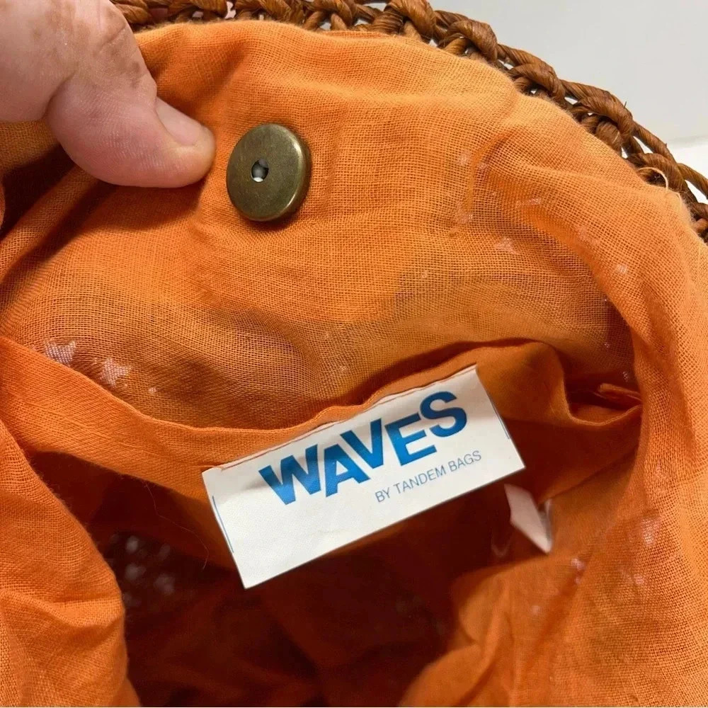 Waves Raffia Bucket Dark Orange Bag - Picture 9 of 10
